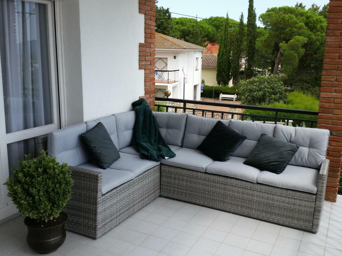 Villa Fabiola Fogas de Tordera ภายนอก รูปภาพ