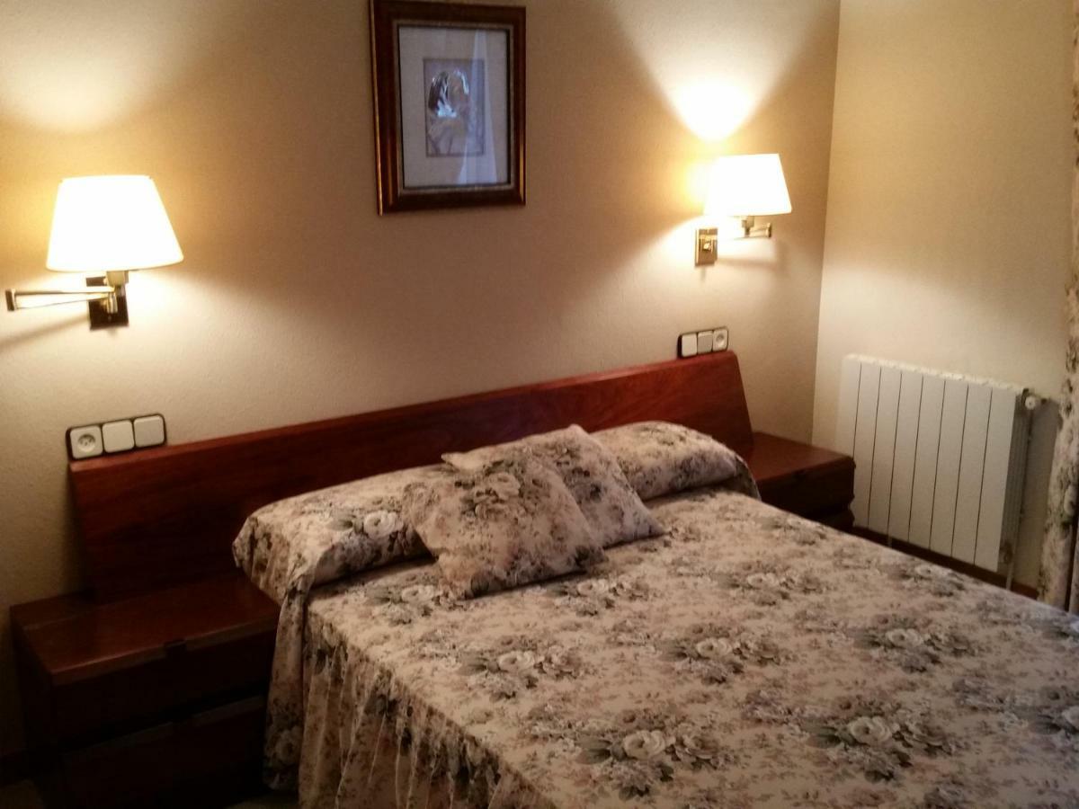 Villa Fabiola Fogas de Tordera ภายนอก รูปภาพ