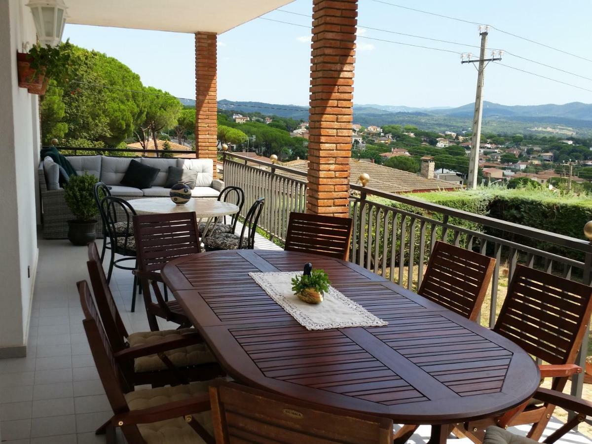 Villa Fabiola Fogas de Tordera ภายนอก รูปภาพ