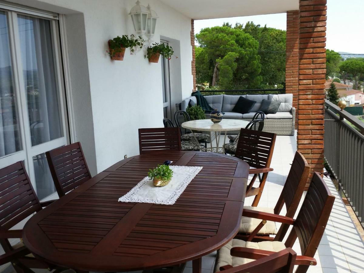 Villa Fabiola Fogas de Tordera ภายนอก รูปภาพ